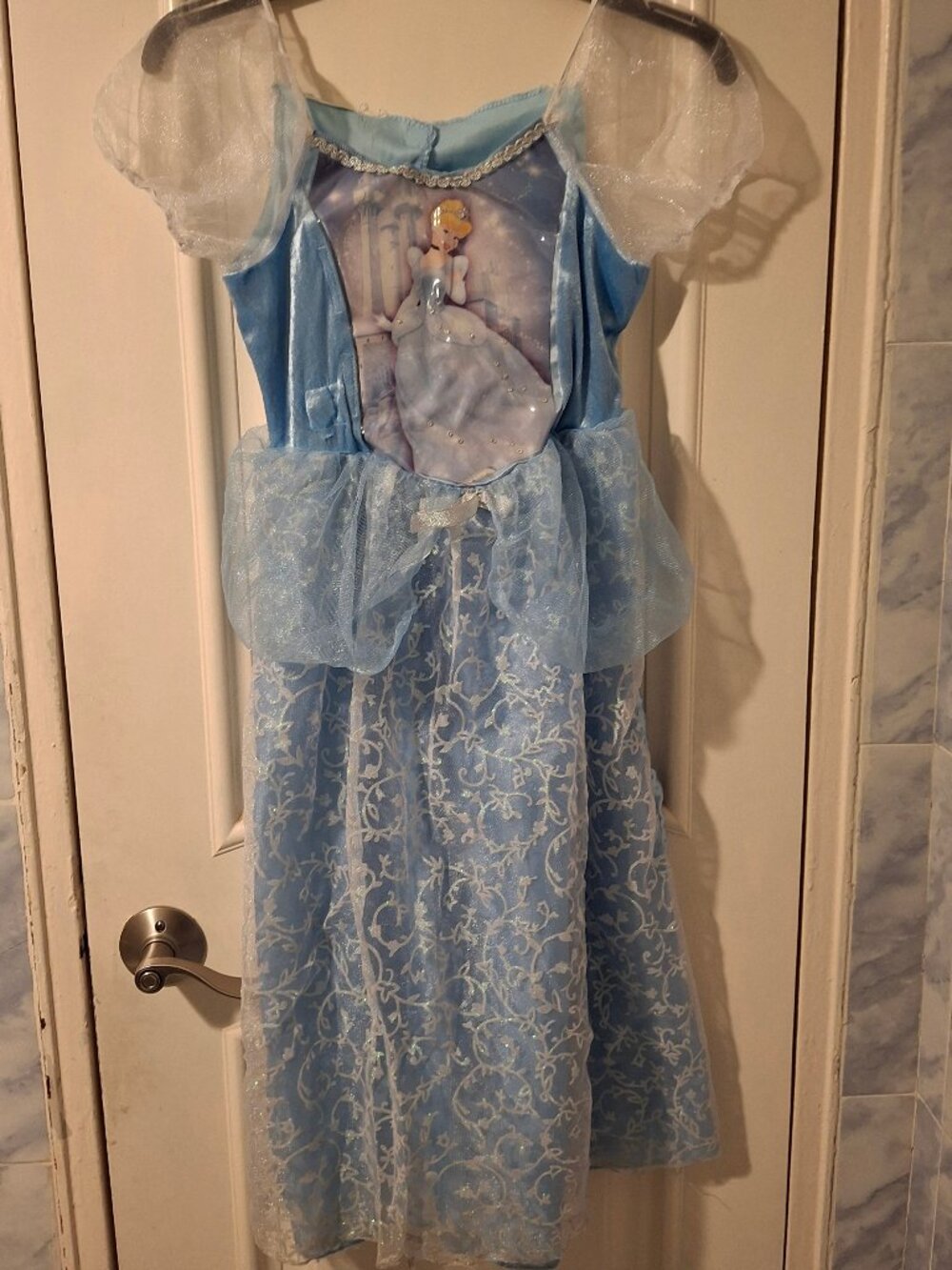 DISNEY Snow White Halloween costume for 10-12 years old girl